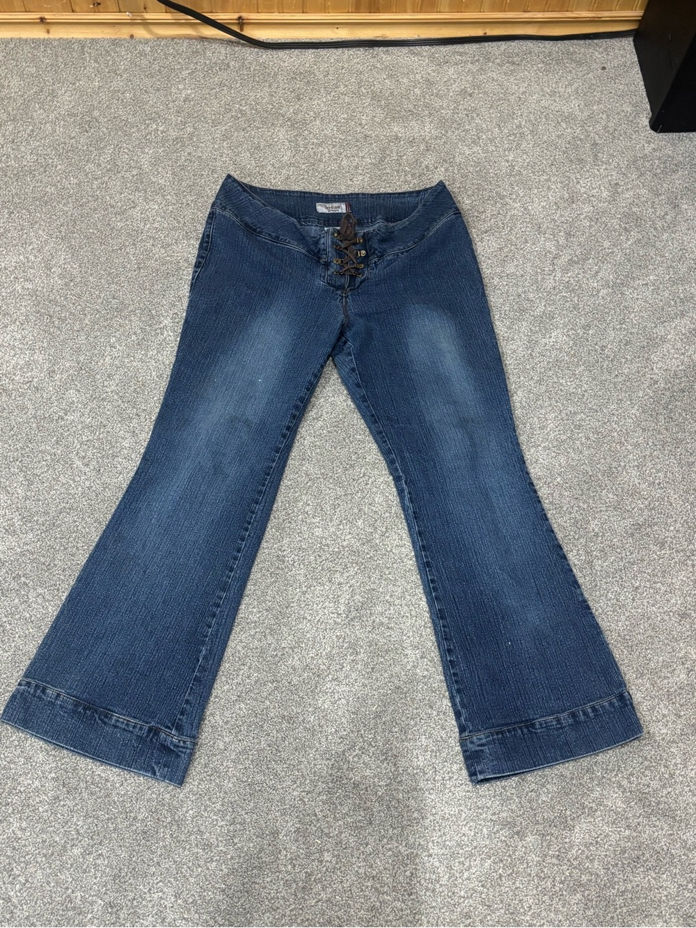 Very Y2K jeans